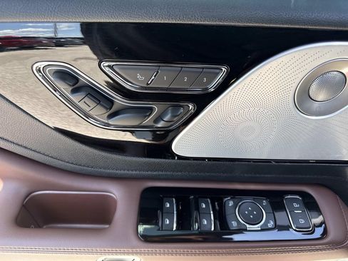 New 2026 Lincoln Aviator Reserve AWD/4WD image 19