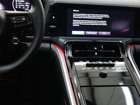 Used 2024 Porsche Panamera 4 image 99