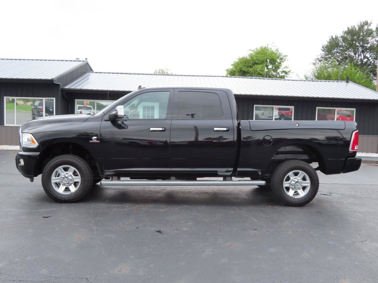 Used 2013 RAM 2500 Limited AWD/4WD image 2