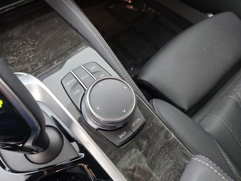 Used 2023 BMW 530i w/ M Sport Package RWD image 25