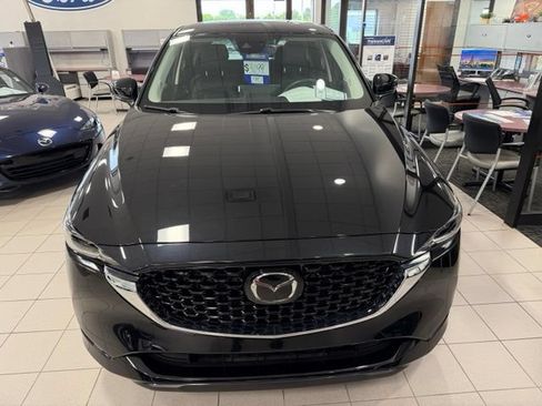 Certified 2025 MAZDA CX-5 AWD 2.5 S w/ Preferred Package image 4