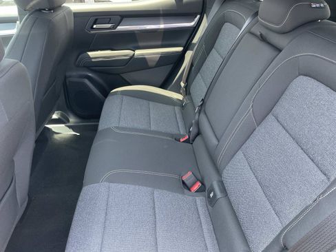 New 2026 GMC Terrain Elevation w/ Technology Package II FWD image 23