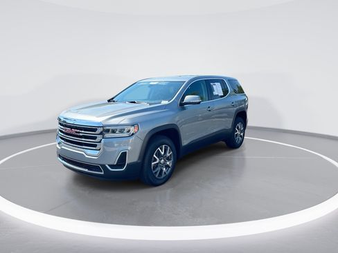 Used 2023 GMC Acadia SLE FWD image 5