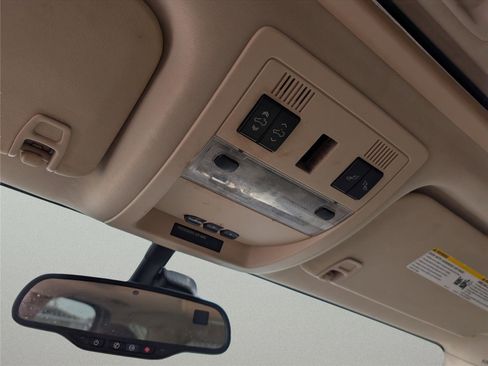 Used 2007 Cadillac Escalade AWD image 17