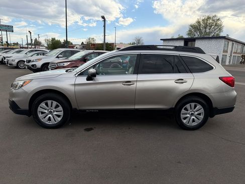 Used 2015 Subaru Outback 2.5i Premium AWD/4WD image 6