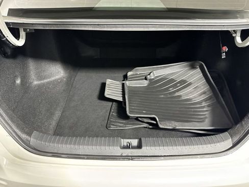 Certified 2023 Honda Accord Touring image 32