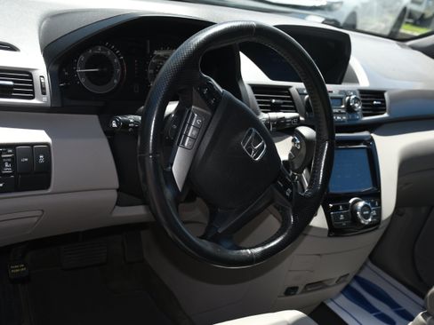 Used 2017 Honda Odyssey EX-L image 9
