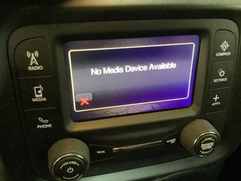 Used 2019 Jeep Renegade Sport AWD/4WD image 36