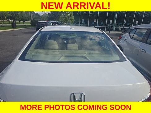 Used 2016 Honda Accord EX-L image 11