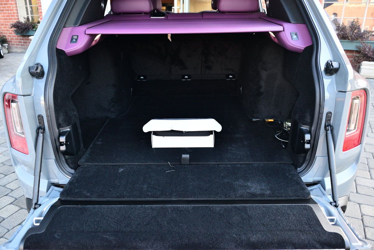 Certified 2022 Rolls-Royce Cullinan w/ Technology Package AWD/4WD image 22