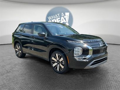 New 2025 Mitsubishi Outlander SE