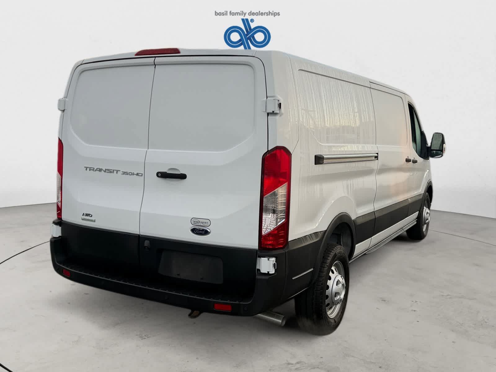 Used 2025 Ford Transit 350 148 Low Roof AWD w/ Load Area Protection Package image 6
