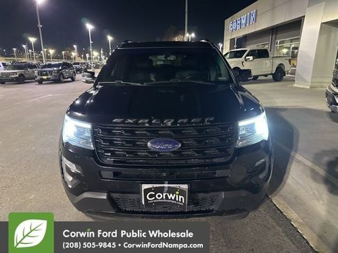 Used 2016 Ford Explorer Sport w/ Equipment Group 401A image 2