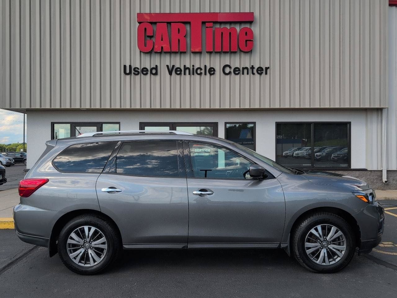Used 2017 Nissan Pathfinder SV w/ Trailer Tow Package AWD/4WD image 1