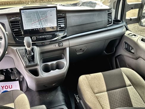 New 2025 Ford Transit 350 XLT image 27