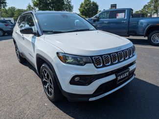 Used 2025 Jeep Compass Limited AWD/4WD video 1