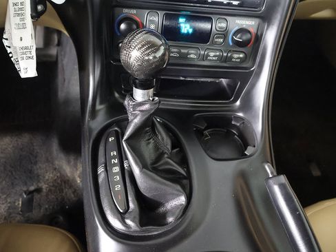 Used 2003 Chevrolet Corvette Convertible w/ Preferred Equipment Group1 image 34