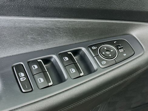 Used 2023 Hyundai Santa Fe SEL w/ Cargo Package image 15