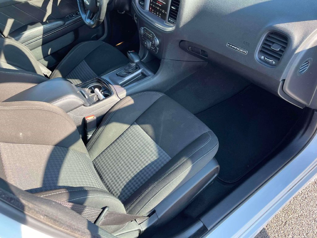 Used 2023 Dodge Charger R/T w/ Blacktop Package RWD image 10
