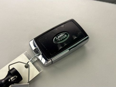 Used 2024 Land Rover Range Rover Sport SE AWD/4WD image 17