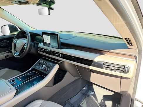 Used 2022 Lincoln Aviator Reserve w/ Elements Package Plus image 15