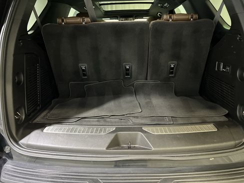 Certified 2023 Chevrolet Tahoe High Country w/ Premium Package image 14