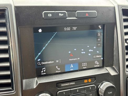 Used 2019 Ford F250 XLT w/ XLT Premium Package AWD/4WD image 27