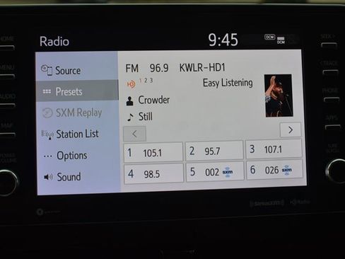 Used 2022 Toyota Camry XSE image 22