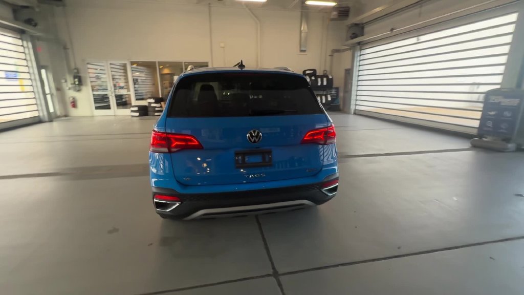 Certified 2023 Volkswagen Taos SE AWD/4WD image 28