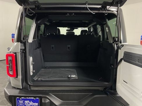 New 2026 Ford Bronco Outer Banks AWD/4WD image 11