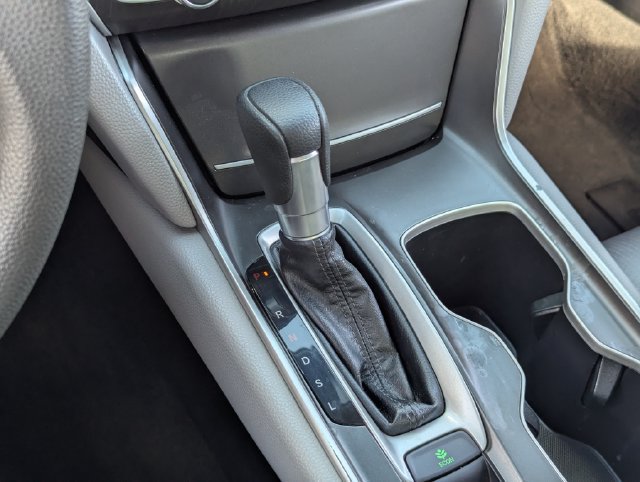 Certified 2018 Honda Accord EX image 27