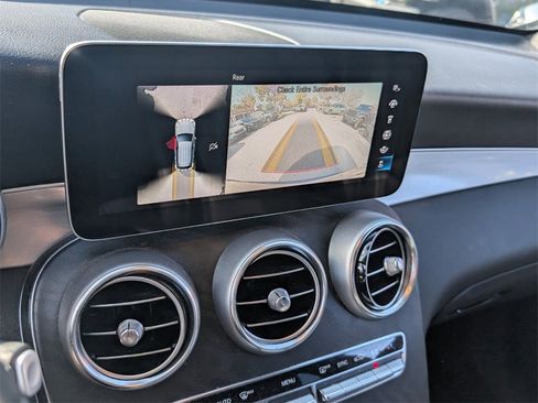 Used 2022 Mercedes-Benz GLC 300 image 22