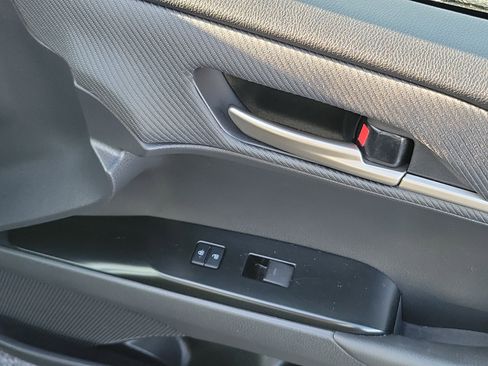 Certified 2025 Toyota Camry SE image 30