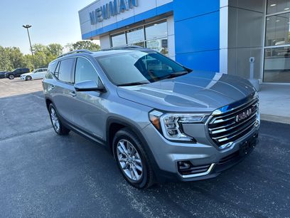 Used 2024 GMC Terrain SLT w/ Infotainment Package II
