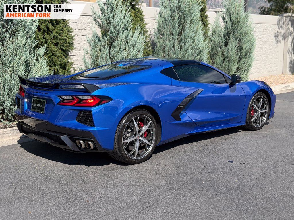 Used 2020 Chevrolet Corvette Stingray Premium Cpe w/ 3LT Preferred Equipment Group RWD image 8