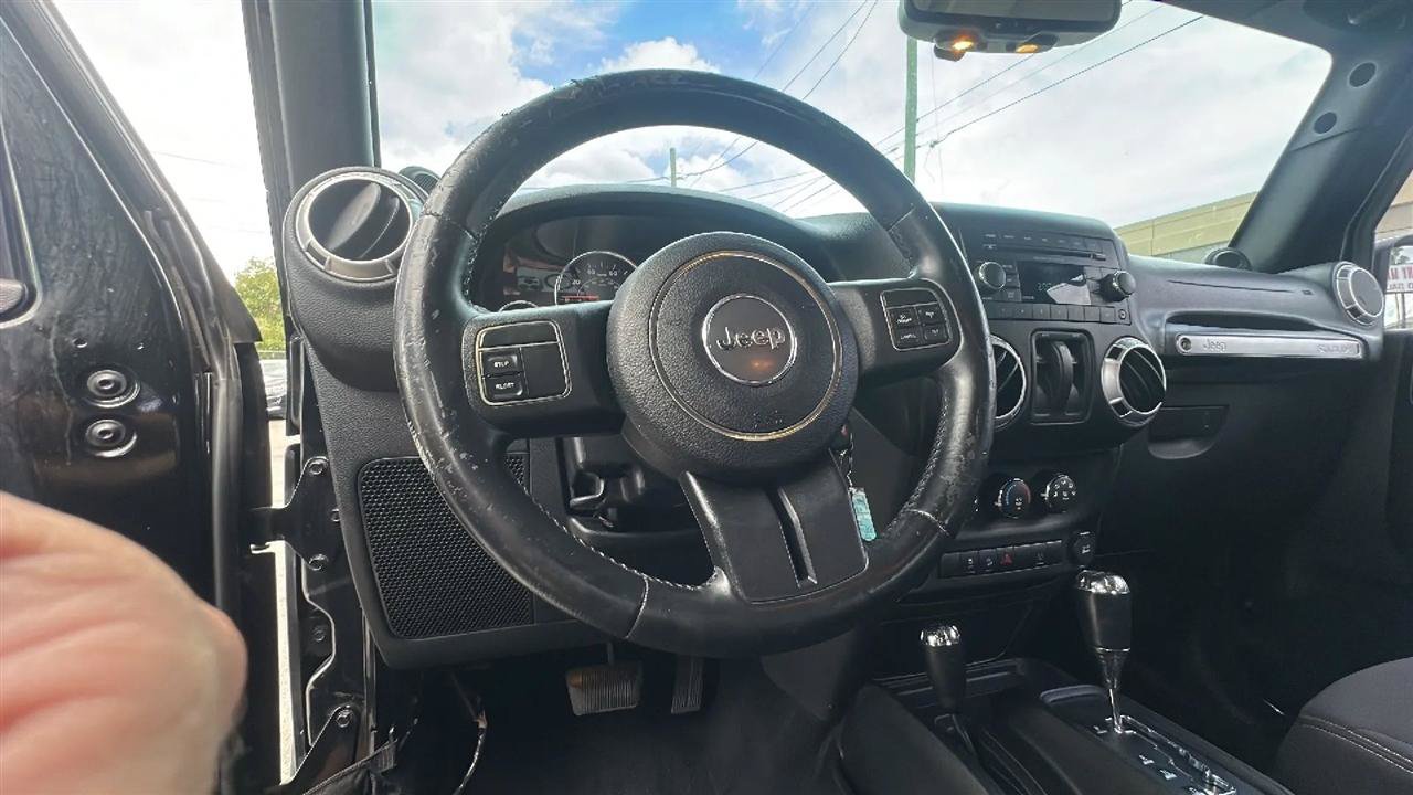 Used 2013 Jeep Wrangler Sahara AWD/4WD image 33