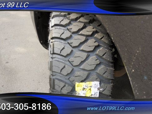 Used 2015 RAM 1500 Sport w/ Black Ram 1500 Sport Group RWD image 4