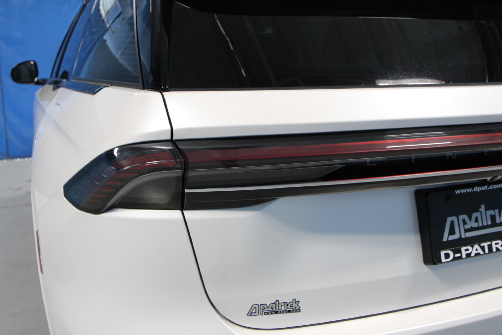 Used 2025 Lincoln Nautilus Reserve AWD/4WD image 45