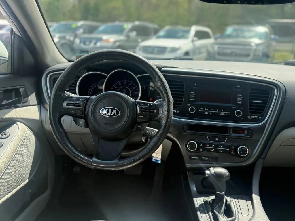 Used 2015 Kia Optima LX w/ LX Convenience Package FWD image 14