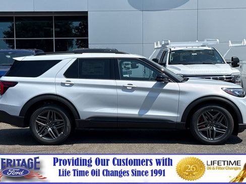 New 2026 Ford Explorer ST AWD/4WD image 3