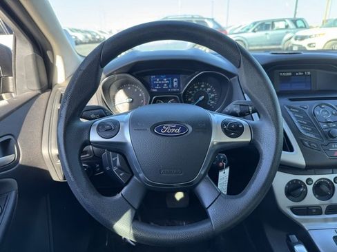 Used 2014 Ford Focus SE w/ SE Winter Package image 27