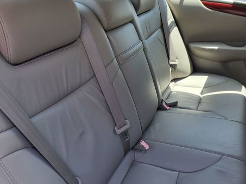 Used 2004 Lexus ES 330 FWD image 35
