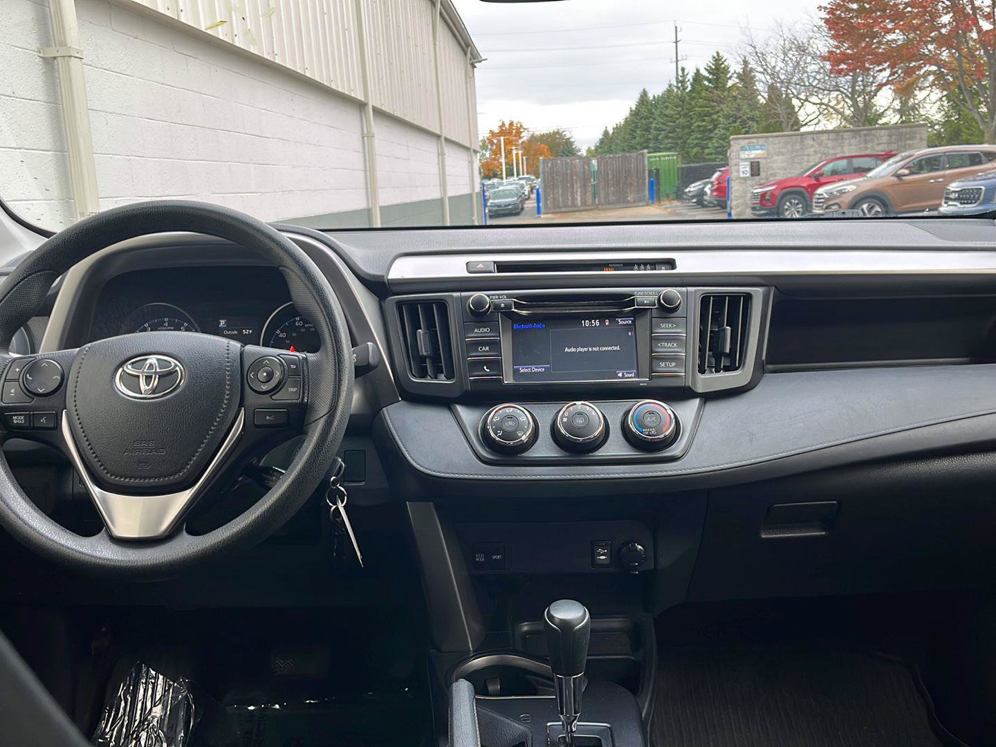 Used 2017 Toyota RAV4 LE FWD image 18