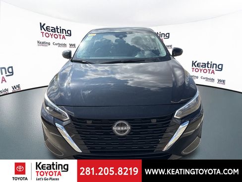 Used 2025 Nissan Sentra S image 2