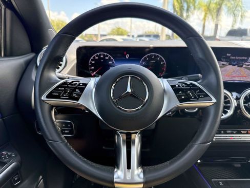 Certified 2025 Mercedes-Benz GLA 250 image 28