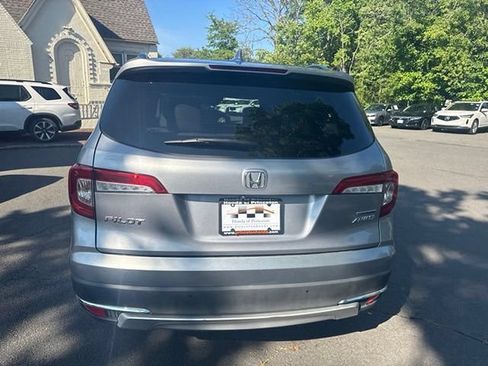 Used 2019 Honda Pilot Touring image 5