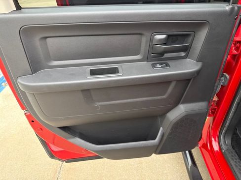 Used 2012 RAM 1500 Express w/ ST Popular Equipment Group AWD/4WD image 9