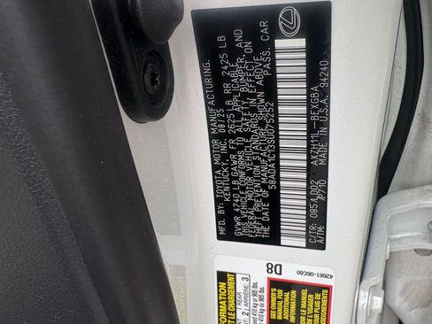 Certified 2025 Lexus ES 300h w/ Premium Package FWD image 12