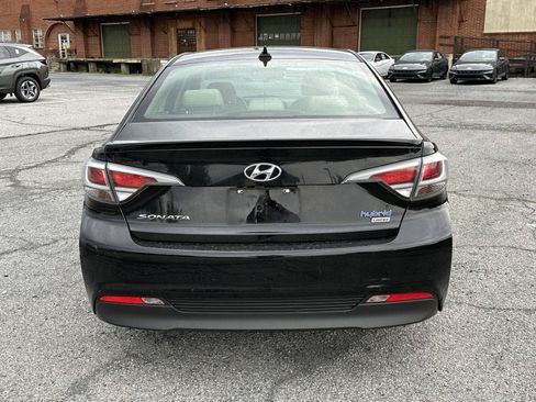 Used 2017 Hyundai Sonata Limited FWD image 7