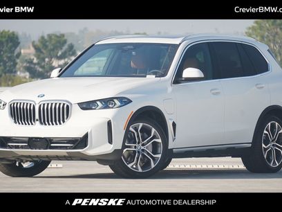 New 2026 BMW X5 xDrive50e w/ Premium Package